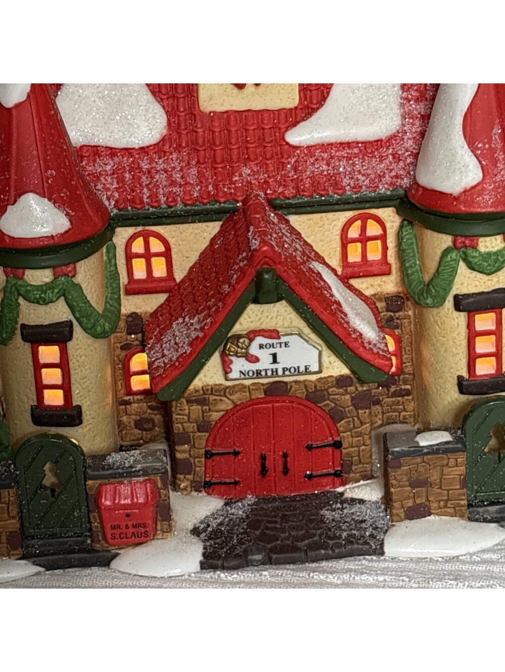 Dept 56 North Pole - Route 1 North Pole Home of Mr. & Mrs. Claus Lighted House - Picture 2 of 8
